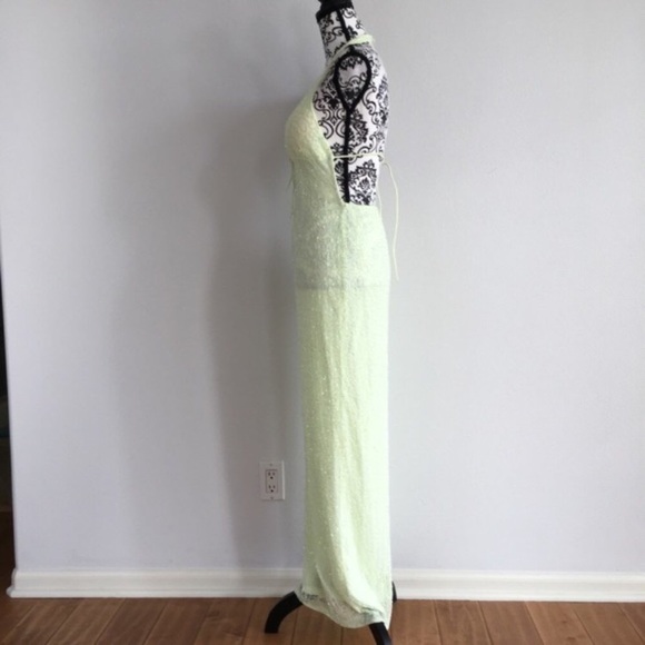 Morgan & Co Backless beaded formal gown - Picture 4 of 6